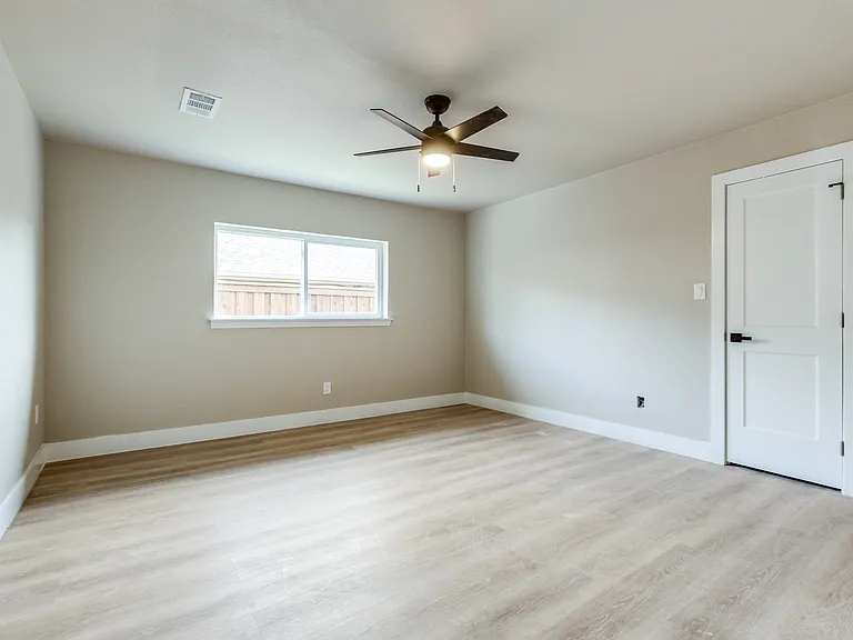 7212 Canongate Dr — Photo 6