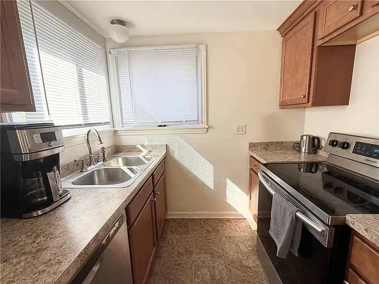 3245 Culver Rd — Photo 6