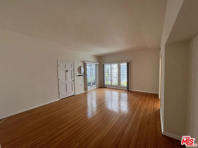 1248 S La Jolla Ave — Photo 8