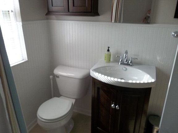 4th image of 2224 Oakview Dr