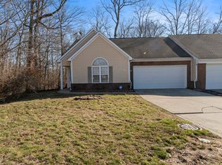 5427 Spring Creek Cir, Indianapolis, IN