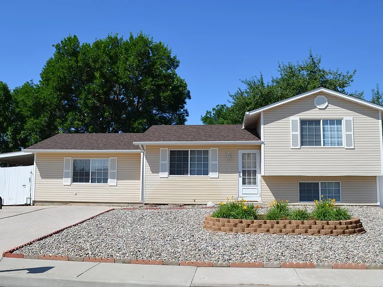 6820 Goldfield Dr — Photo 1