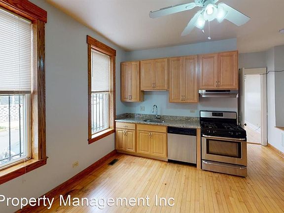 3rd image of 3655 W Belmont Ave #1F