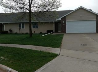 715 S 12th St, Adel, IA 50003