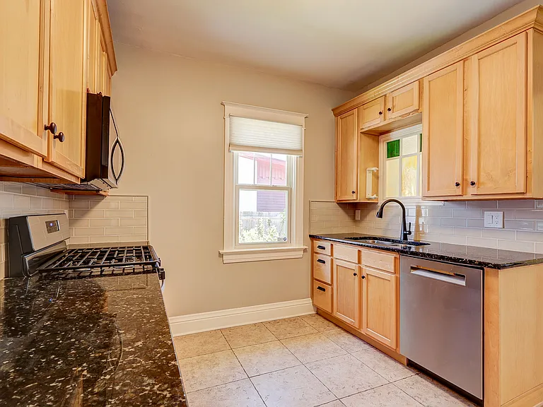 3865 N Raleigh St — Photo 9