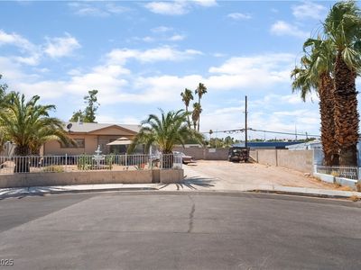 1908 Ardmore St, Las Vegas, NV, 89104
