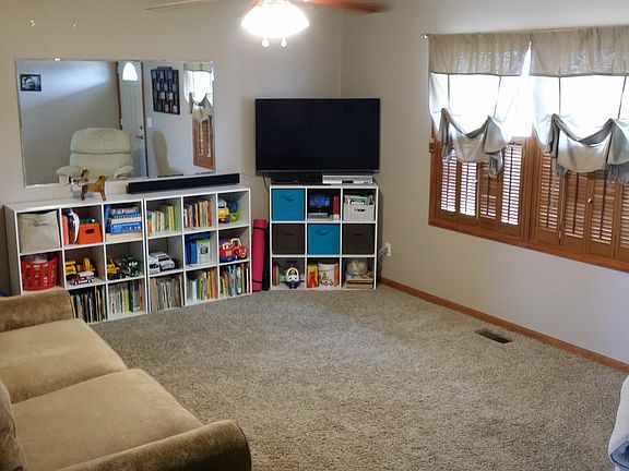 3rd image of 6548 Sunfield Dr SW