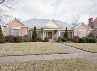 621 Wardshire Pl, Louisville, KY 40223