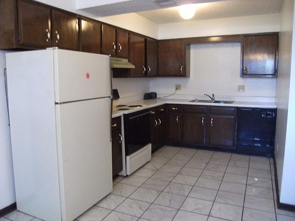 5th image of 5228 Ditzler Ave