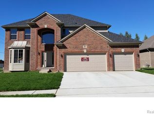 24175 Caspian Dr, Macomb, MI