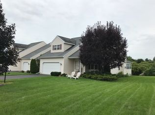 2 A Fairway Dr, Mechanicville, NY 12118