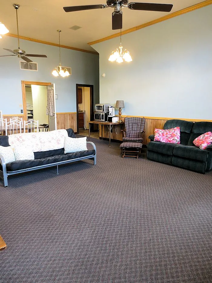 1 bed, 1.5 bath, $1,299 — Photo 2