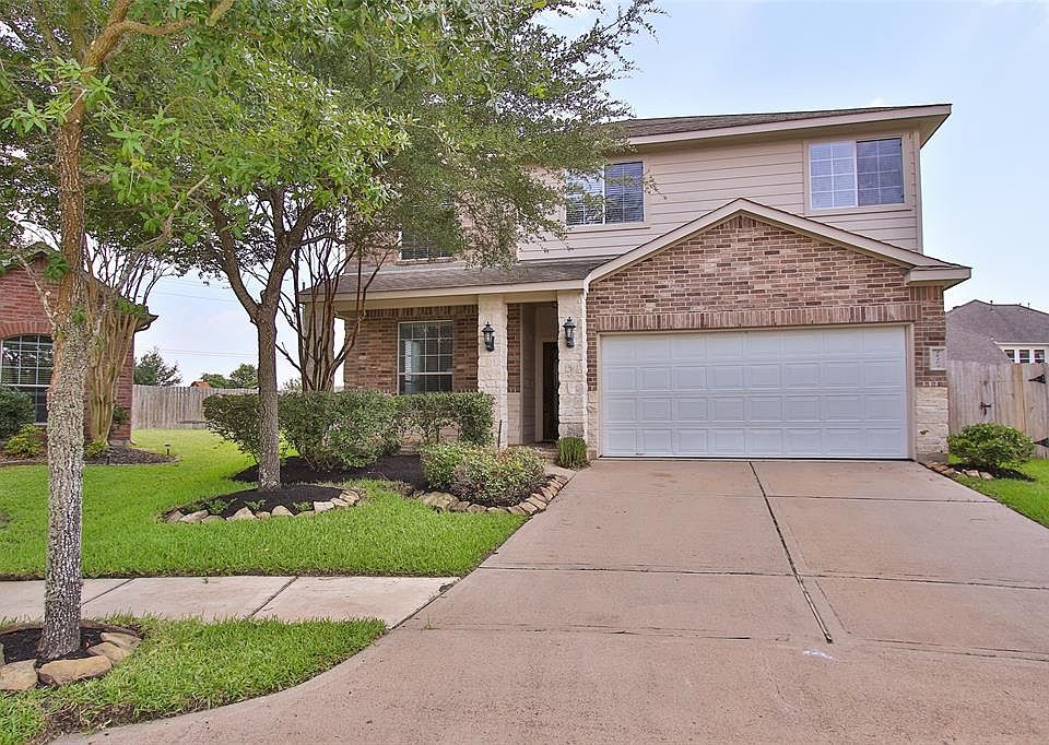 1st image of 26303 Whittmore Fields Dr