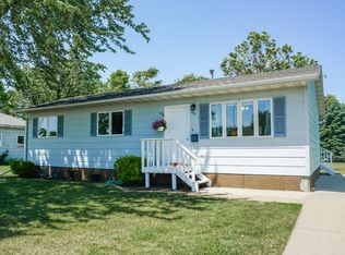 155 4th St NE, Huron, SD 57350