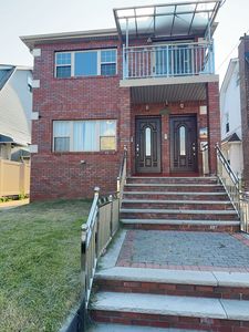 4214 190th St, Flushing, NY, 11358