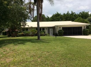 501 SE Sunnybrook Ter, Pt Saint Lucie, FL 34953