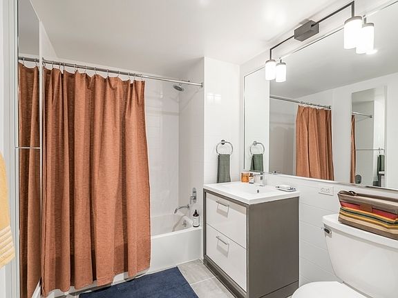 5th image of 350 Clarkson Ave APT 223