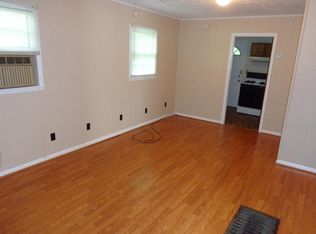 551 E Glade Rd #A, Anniston, AL 36206