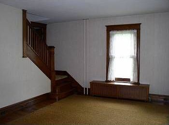 2nd image of 2704 N Old Bethlehem Pike