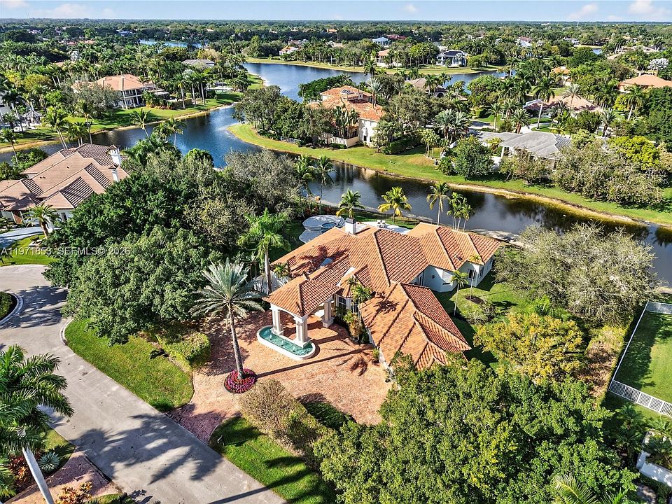 1st image of 3520 Paddock Rd