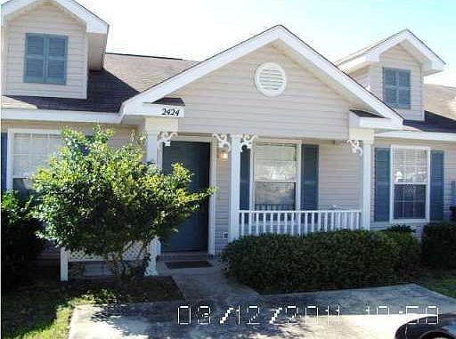 1st image of 2424 Trailwood Dr