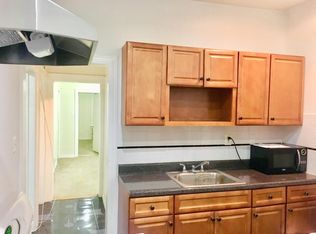 8728 90th St, Woodhaven, NY 11421