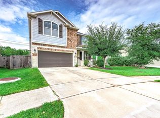 565 Winburn Tide Ln, La Porte, TX 77571