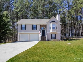 16 Windrush Dr, White, GA 30184