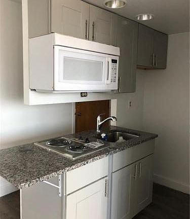 3rd image of 60 Strawberry Hill Ave Unit 617