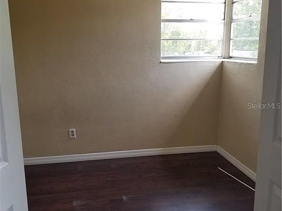 3rd image of 1000 San Domingo Rd