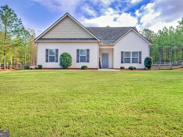 94 Roswell Lee Rd, Grantville, GA 30220