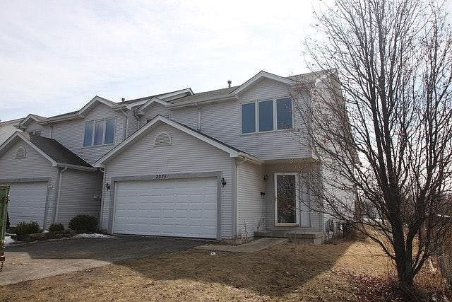 1st image of 2075 Hollywood Ct