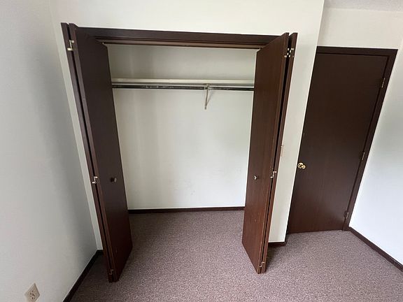 2nd image of 714 Powell St APT 1