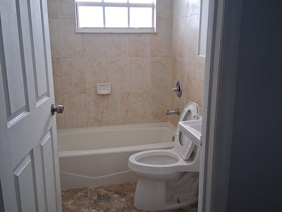 5th image of 474 E 10th St