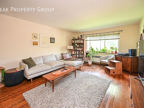 5th image of 203 Loraine Ave APT 2