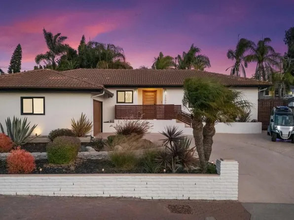 2390 Cipriano Ln, Carlsbad, CA 92008