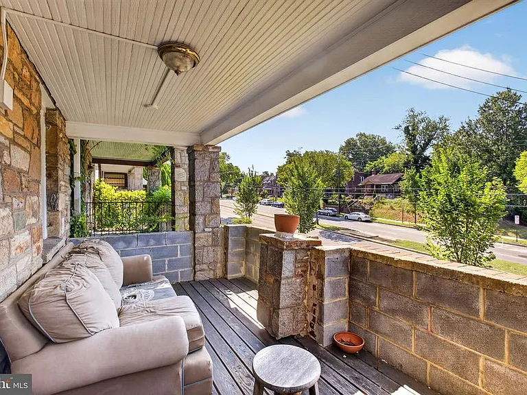 5016 E Capitol St NE — Photo 18
