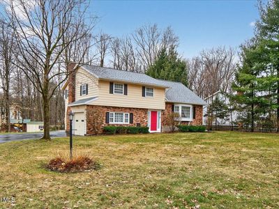 10 Denkers Drive, Ballston Lake, NY, 12019