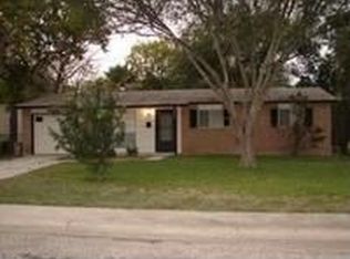 1073 Williamsburg Dr, Schertz, TX 78154