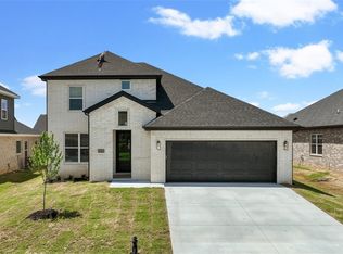 1111 Mammoth St, Bentonville, AR 72713
