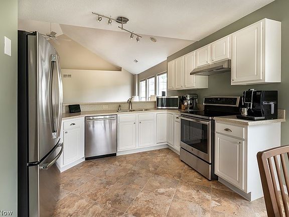3rd image of 5616 S Greenway Ct #13-F