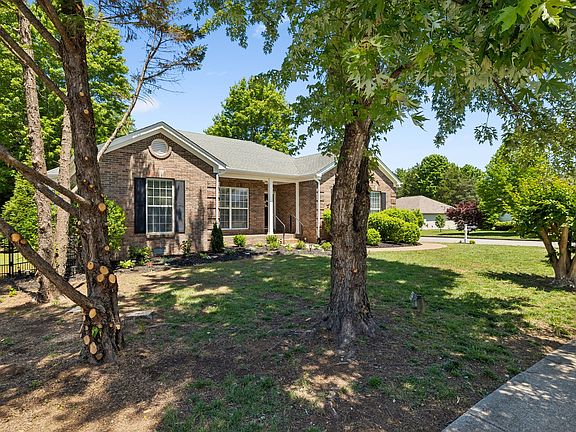 3rd image of 601 Casey Pl