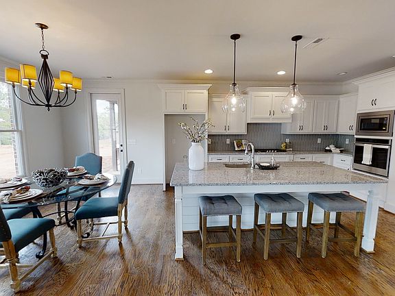 Previously built home based on this plan. Photos not of current home. Upgrades may be pictured.