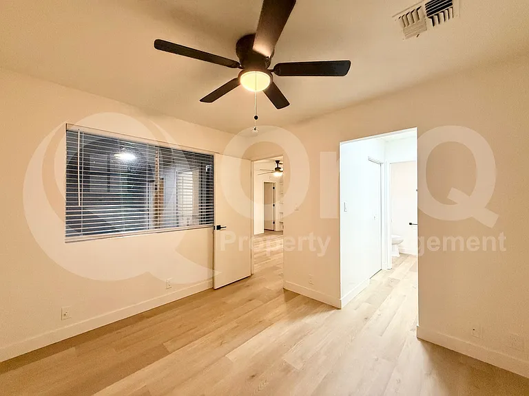 9015 W Elm St #7 — Photo 8