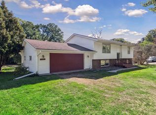 6521 Kurtz Ln, Eden Prairie, MN 55346