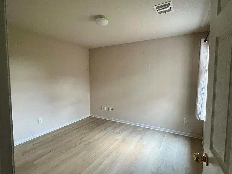 14319 W Oblong Cir — Photo 7