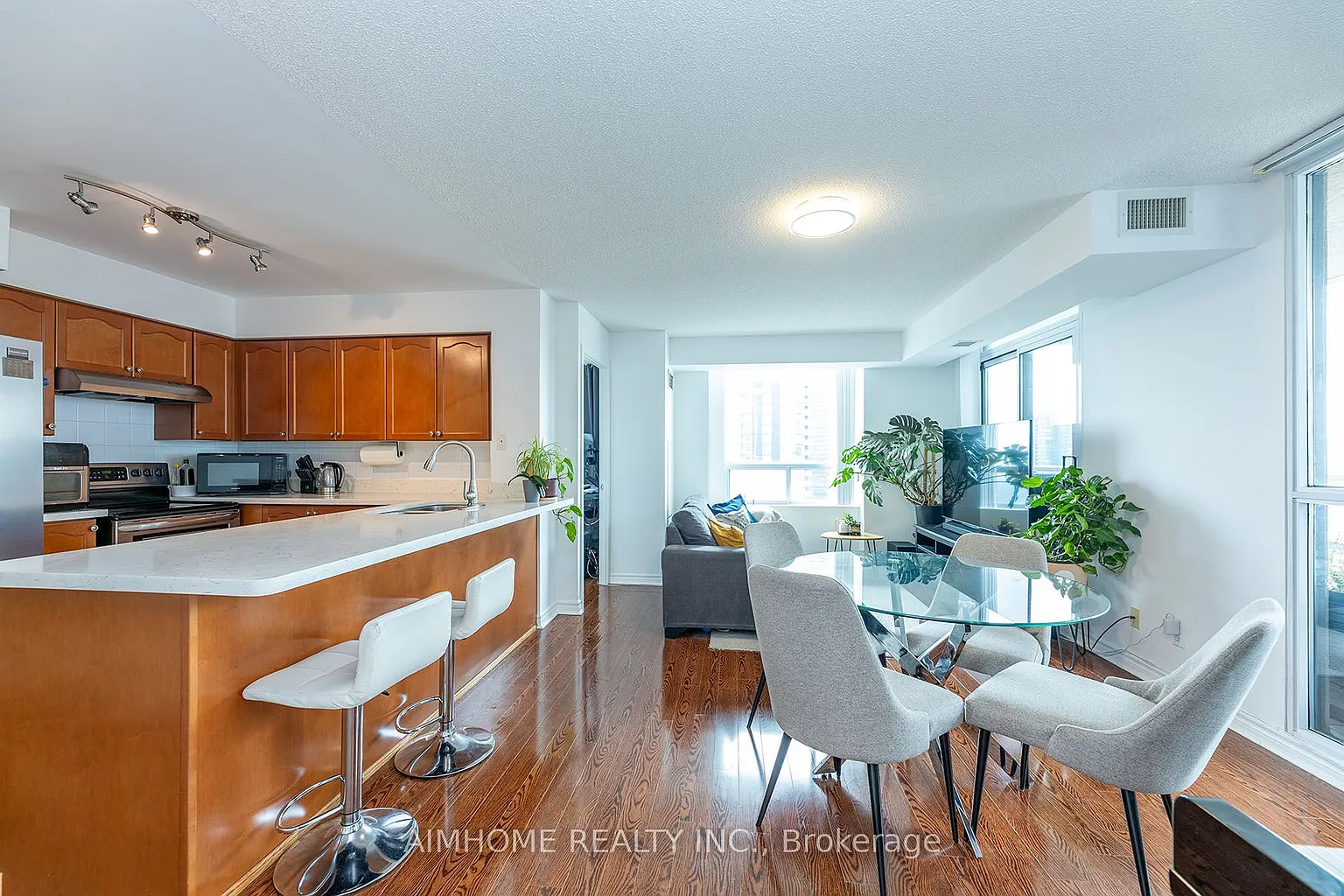 18 Spring Garden Ave #3510 photo 1