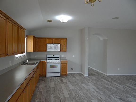 5th image of 1330 Hawks Nest Dr