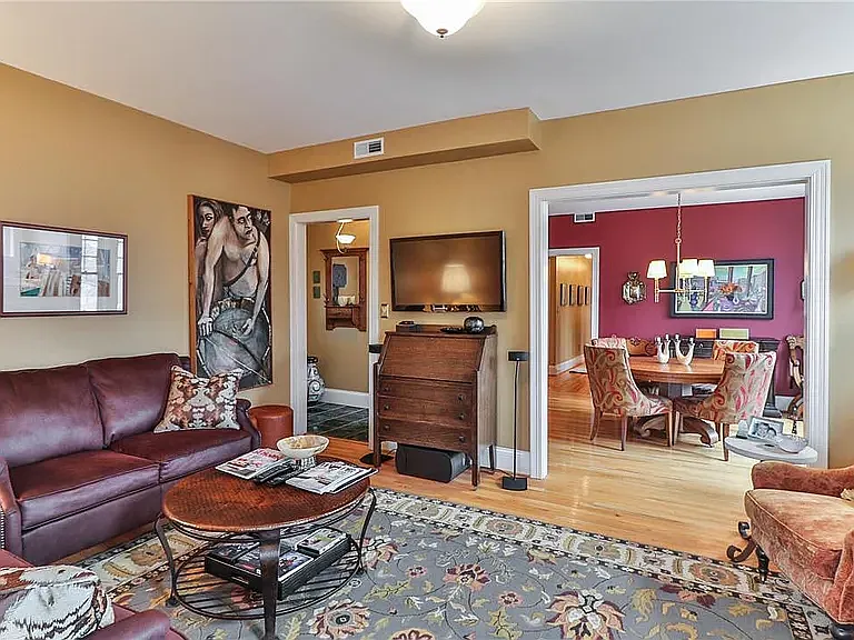 2056 Lafayette Ave #2W — Photo 11