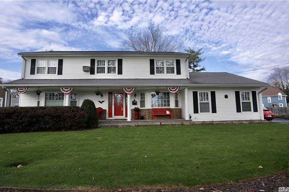 1st image of 24 Meadow Ln